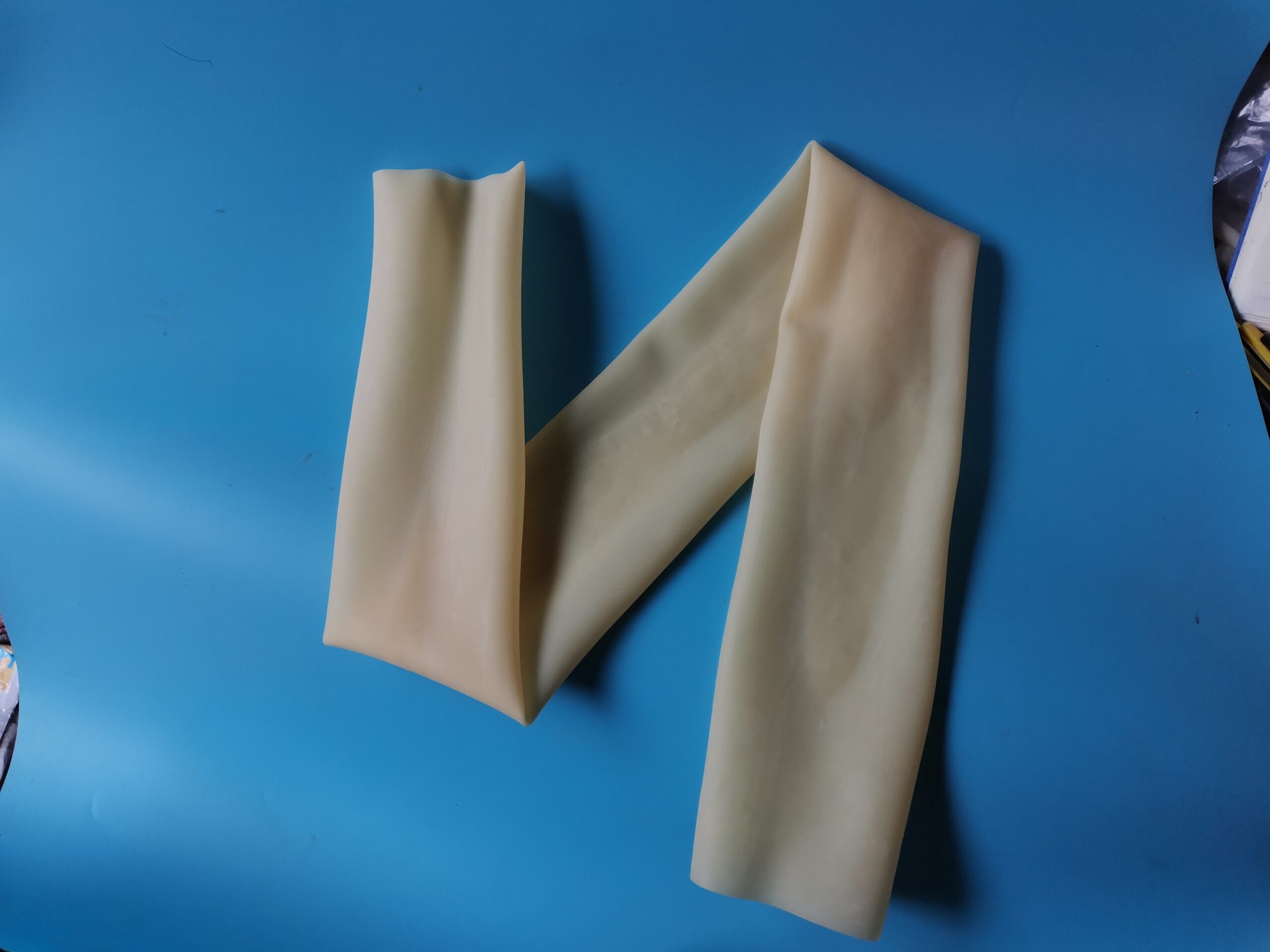 Measurement of latex membrane thickness for triaxial testing placeholder